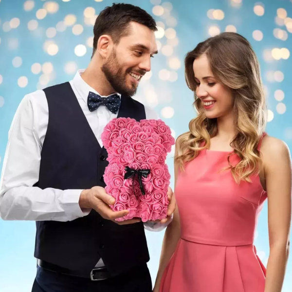 Oso de Rosas Artificiales + Caja de Regalo